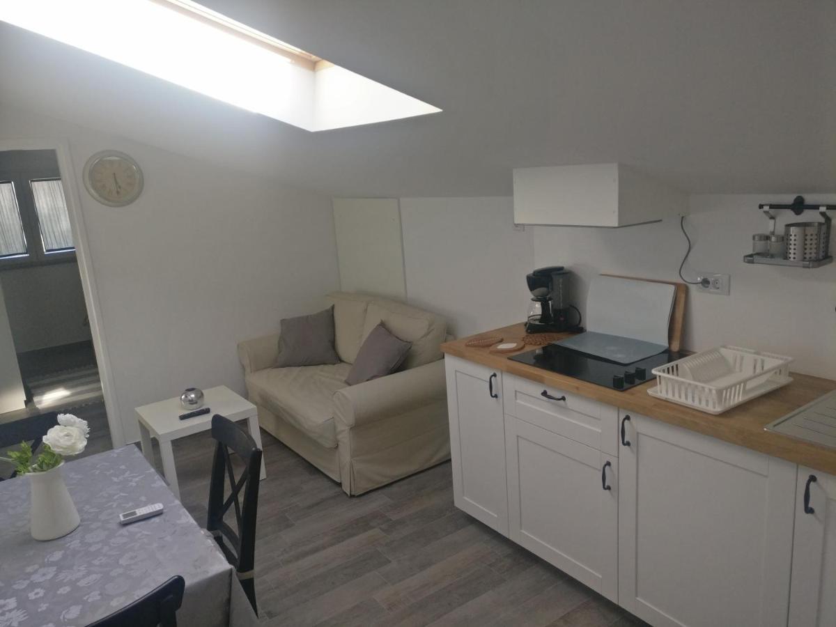 Apartmani Popovic 포레치 외부 사진