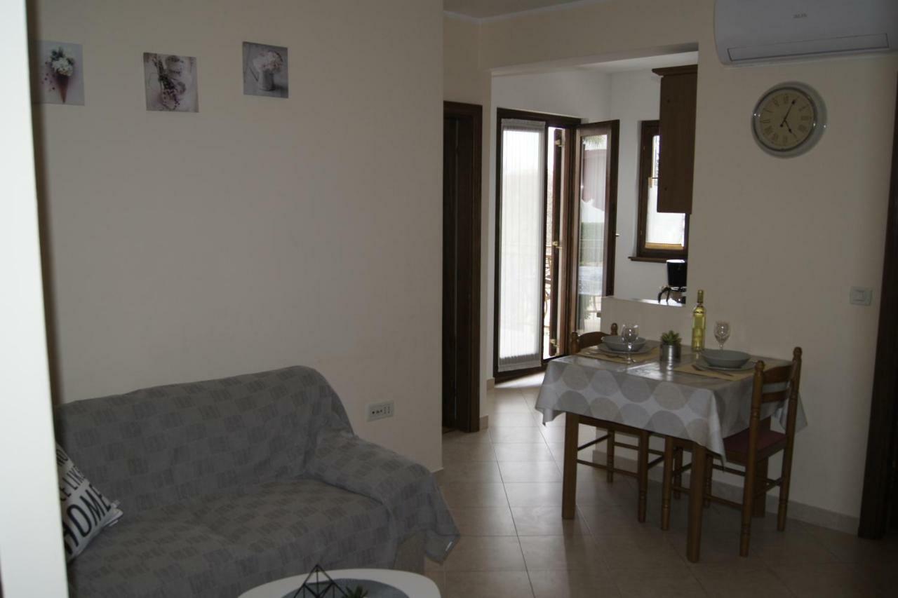 Apartmani Popovic 포레치 외부 사진